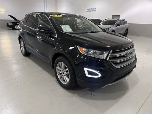 Used 2018 Ford Edge SEL w/ Equipment Group 201A AWD/4WD image 3
