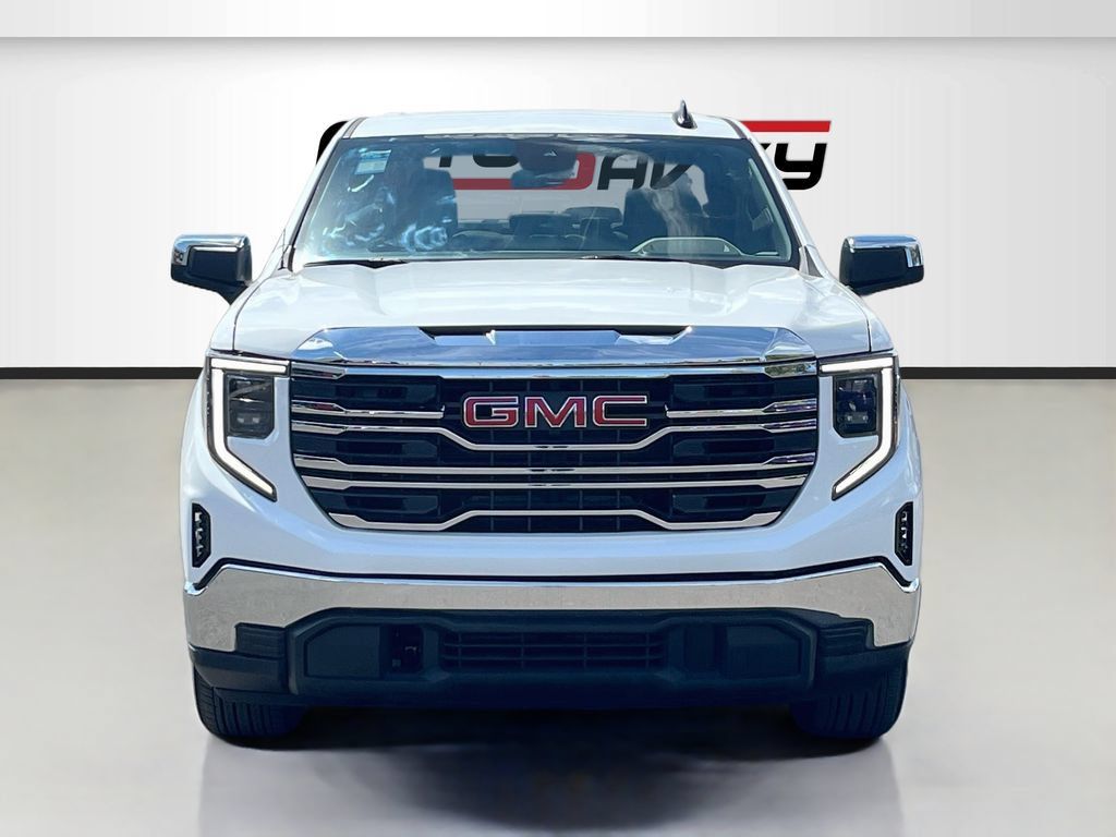 Used 2026 GMC Sierra 1500 SLE w/ LPO, GMC Protection Package RWD image 2