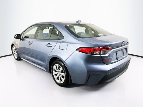 Used 2025 Toyota Corolla LE image 5