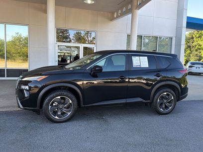 Used 2025 Nissan Rogue SV