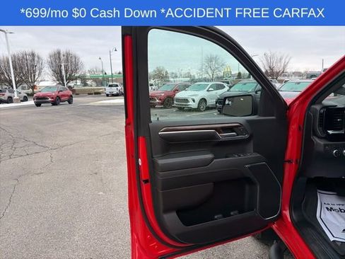 Used 2024 GMC Sierra 1500 Elevation image 25