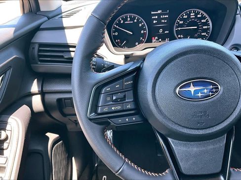 Used 2024 Subaru Crosstrek 2.5i Limited w/ Popular Package #4A AWD/4WD image 23