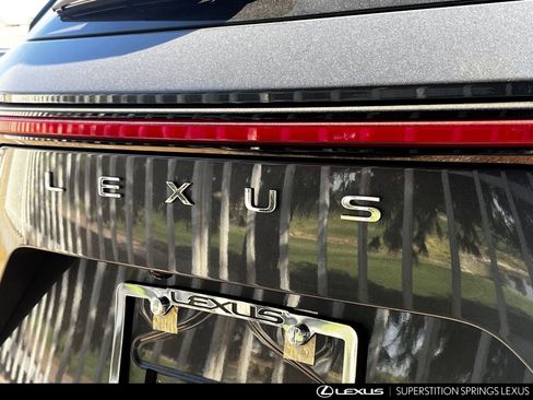 Used 2025 Lexus NX 350h 350h Premium w/ Cold Area Package image 11