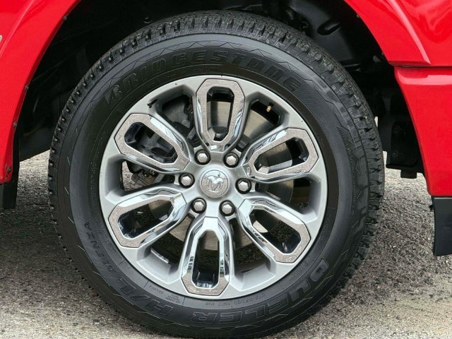 Certified 2019 RAM 1500 Laramie w/ Sport Appearance Package AWD/4WD image 9