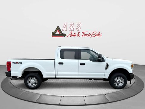 Used 2022 Ford F250 XL w/ Power Equipment Group AWD/4WD image 6