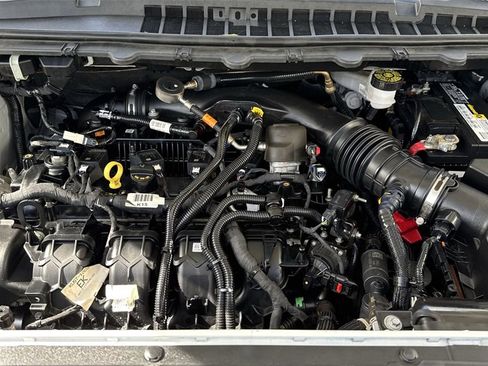 Used 2020 Ford Edge SE image 59