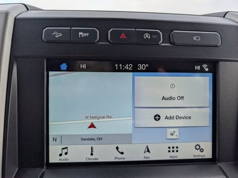 Used 2017 Ford F150 Lariat w/ Equipment Group 502A Luxury image 18