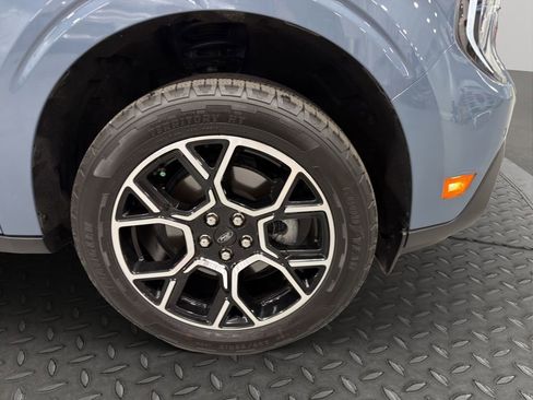 Used 2025 Ford Maverick Lariat w/ 4K Tow Package image 14