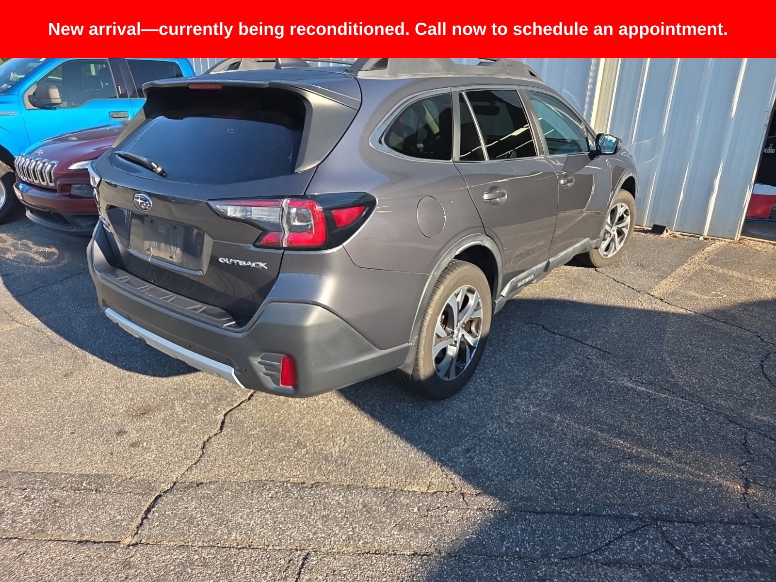 Used 2020 Subaru Outback Limited w/ Popular Package #2 AWD/4WD image 4