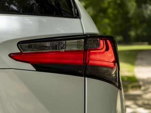 Used 2016 Lexus NX 200t FWD w/ Premium Package image 13