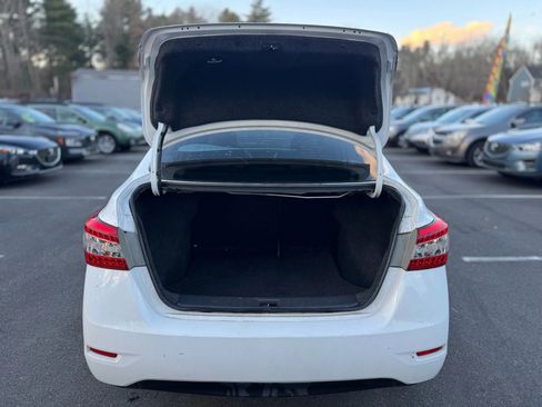 Used 2015 Nissan Sentra S image 10