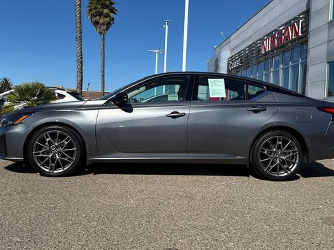 Used 2023 Nissan Altima 2.0 SR image 7