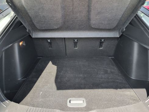 Used 2025 Buick Envista Sport Touring image 3