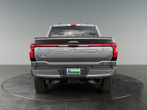 Used 2024 Ford F150 Lightning Lariat AWD/4WD image 8