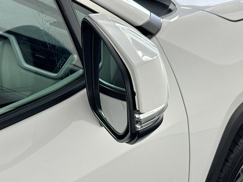 Used 2024 Toyota RAV4 XLE w/ Convenience Package FWD image 10