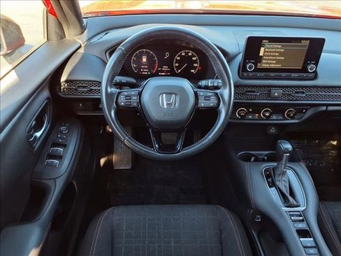 Used 2023 Honda HR-V Sport image 13