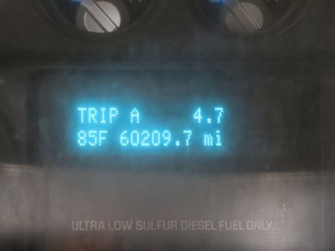 Used 2016 Ford F550 2WD Regular Cab Super Duty image 19