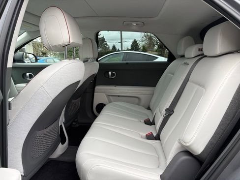 Used 2023 Hyundai Ioniq 5 Limited image 13