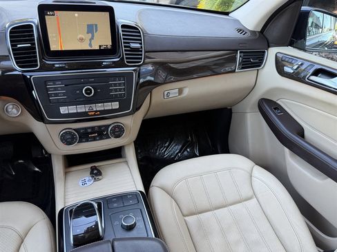 Used 2017 Mercedes-Benz GLS 450 4MATIC w/ Premium Package image 25