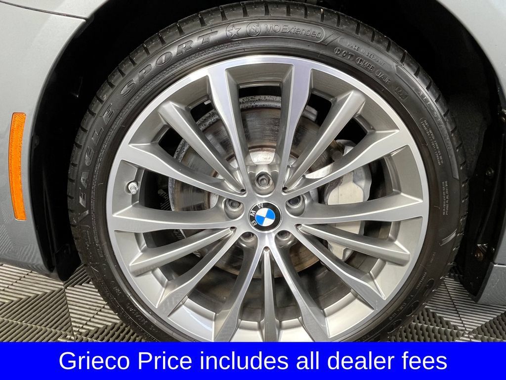 Used 2023 BMW 530i xDrive w/ Convenience Package AWD/4WD image 11