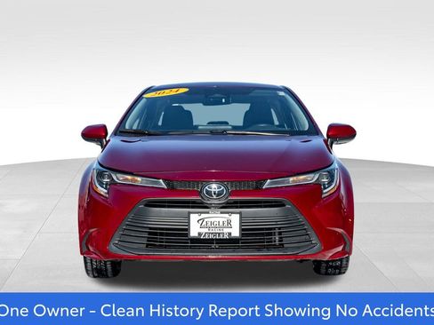 Certified 2024 Toyota Corolla LE image 2