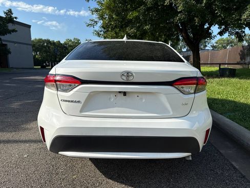 Used 2022 Toyota Corolla LE FWD image 6
