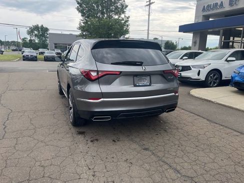 Used 2023 Acura MDX SH-AWD w/ Technology Package image 13