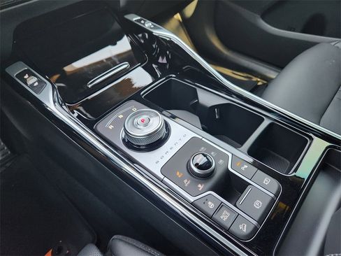 New 2026 Kia Sorento SX Prestige image 15