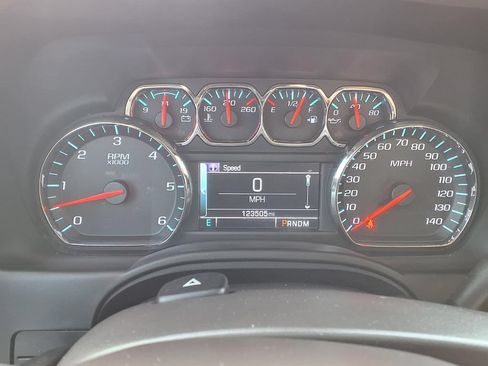 Used 2015 Chevrolet Tahoe LT RWD image 30
