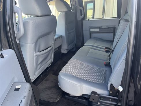 Used 2011 Ford F350 XLT w/ XLT Premium Pkg image 10
