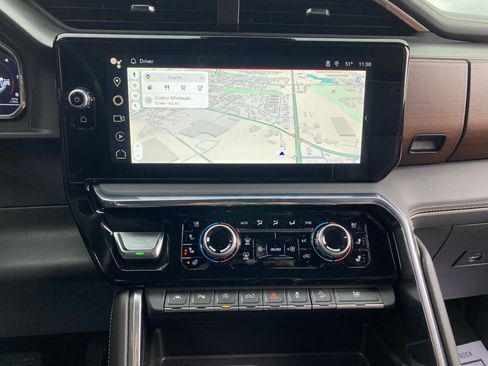 Used 2024 GMC Sierra 1500 Denali Ultimate image 27