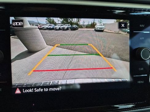 Used 2023 Volkswagen Atlas SEL AWD/4WD image 25