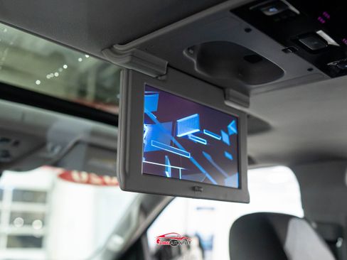 Used 2020 Cadillac Escalade ESV Premium Luxury w/ Escalade Sport Edition image 24