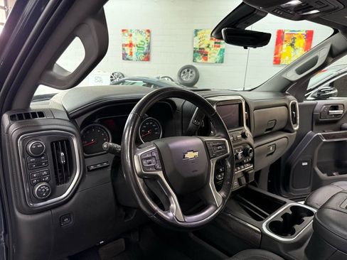 Used 2021 Chevrolet Silverado 1500 LTZ w/ LTZ Premium Package image 11