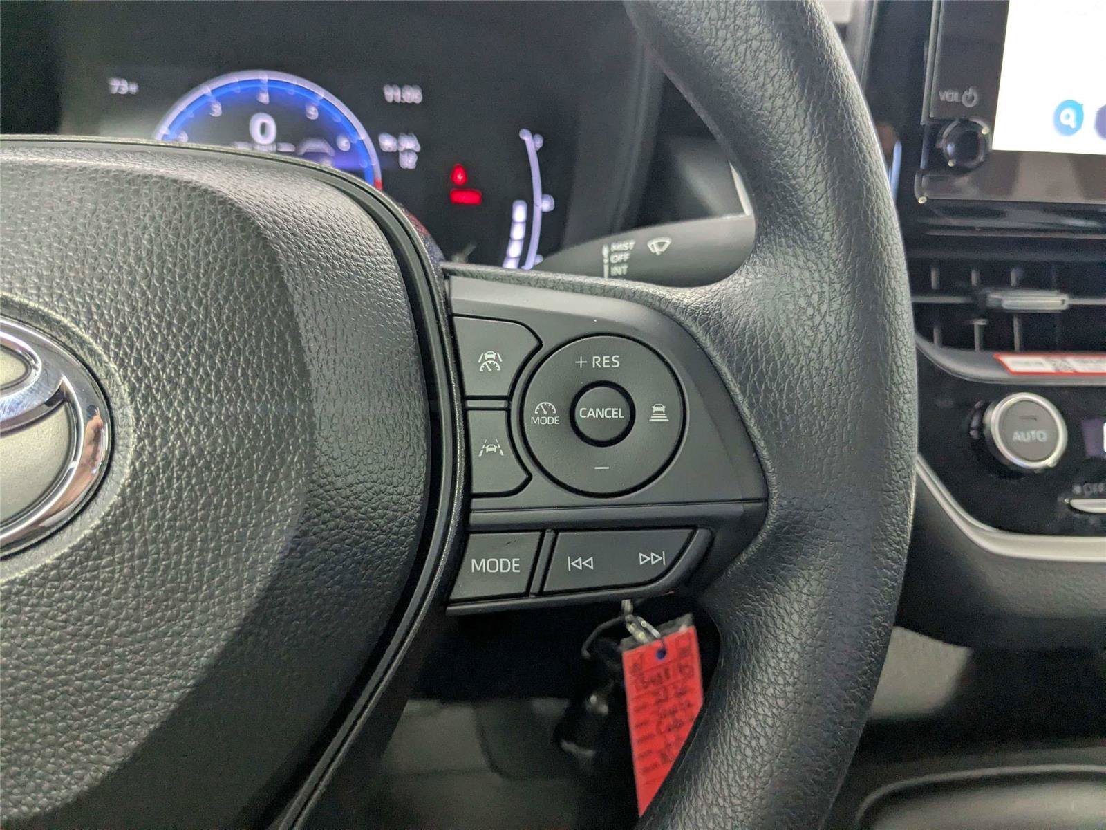 Used 2026 Toyota Corolla LE FWD image 12