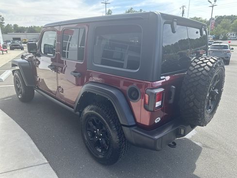 Used 2022 Jeep Wrangler Unlimited Sport AWD/4WD image 6