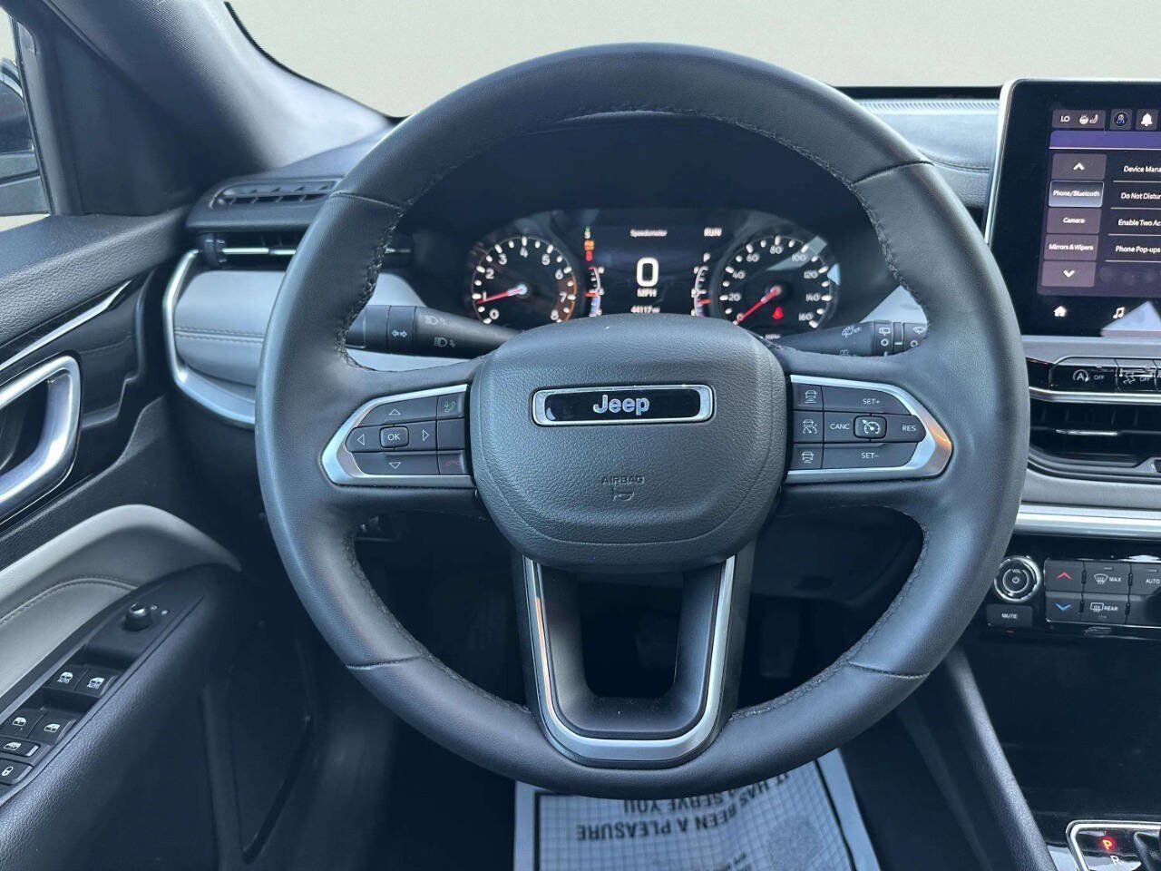 Used 2025 Jeep Compass Limited AWD/4WD image 24
