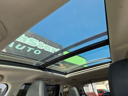 Used 2019 Subaru Ascent Limited w/ Popular Package #3 AWD/4WD image 16