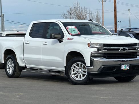 Used 2019 Chevrolet Silverado 1500 LT w/ All-Star Edition image 2