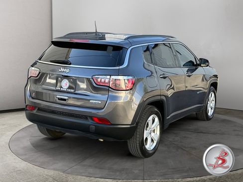 Used 2019 Jeep Compass Latitude w/ Popular Equipment Group FWD image 7