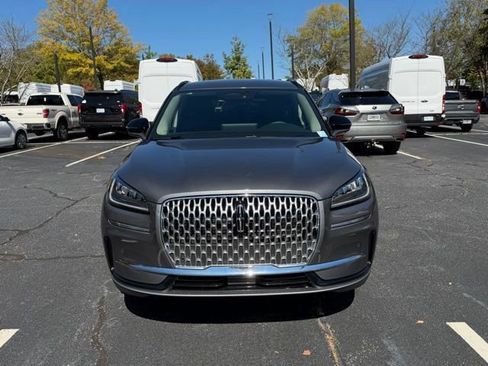 New 2026 Lincoln Corsair Premiere image 2