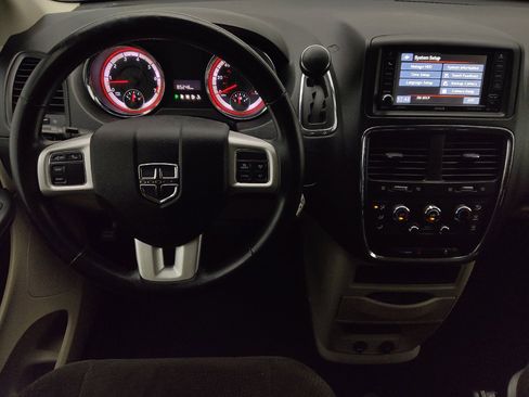 Used 2017 Dodge Grand Caravan SE w/ Power Window Group FWD image 22