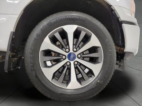Used 2020 Ford F150 XL w/ Equipment Group 101A Mid AWD/4WD image 4