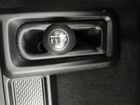 Used 2024 RAM 3500 Tradesman w/ Chrome Appearance Group image 24