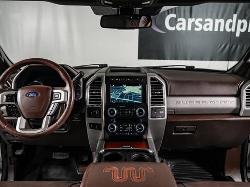 Used 2017 Ford F350 King Ranch w/ King Ranch Ultimate Package AWD/4WD image 14