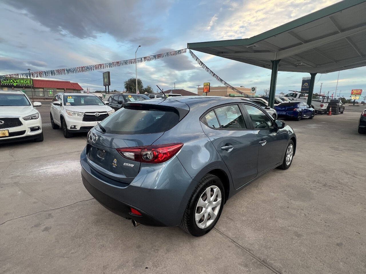 Used 2015 MAZDA MAZDA3 i Sport FWD image 6