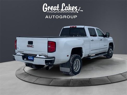 Used 2016 GMC Sierra 3500 Denali image 5