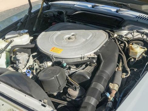 Used 1989 Mercedes-Benz 560 SL image 22