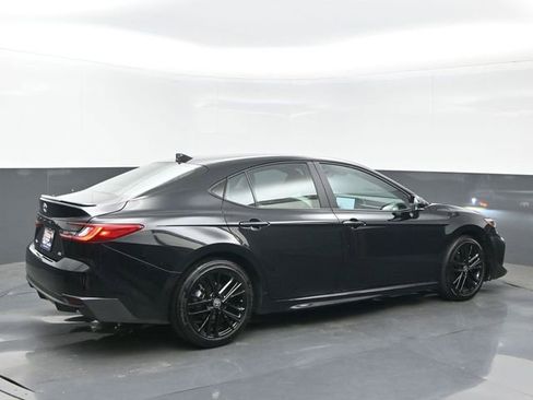 Used 2026 Toyota Camry SE w/ Multimedia Upgrade Package FWD image 6