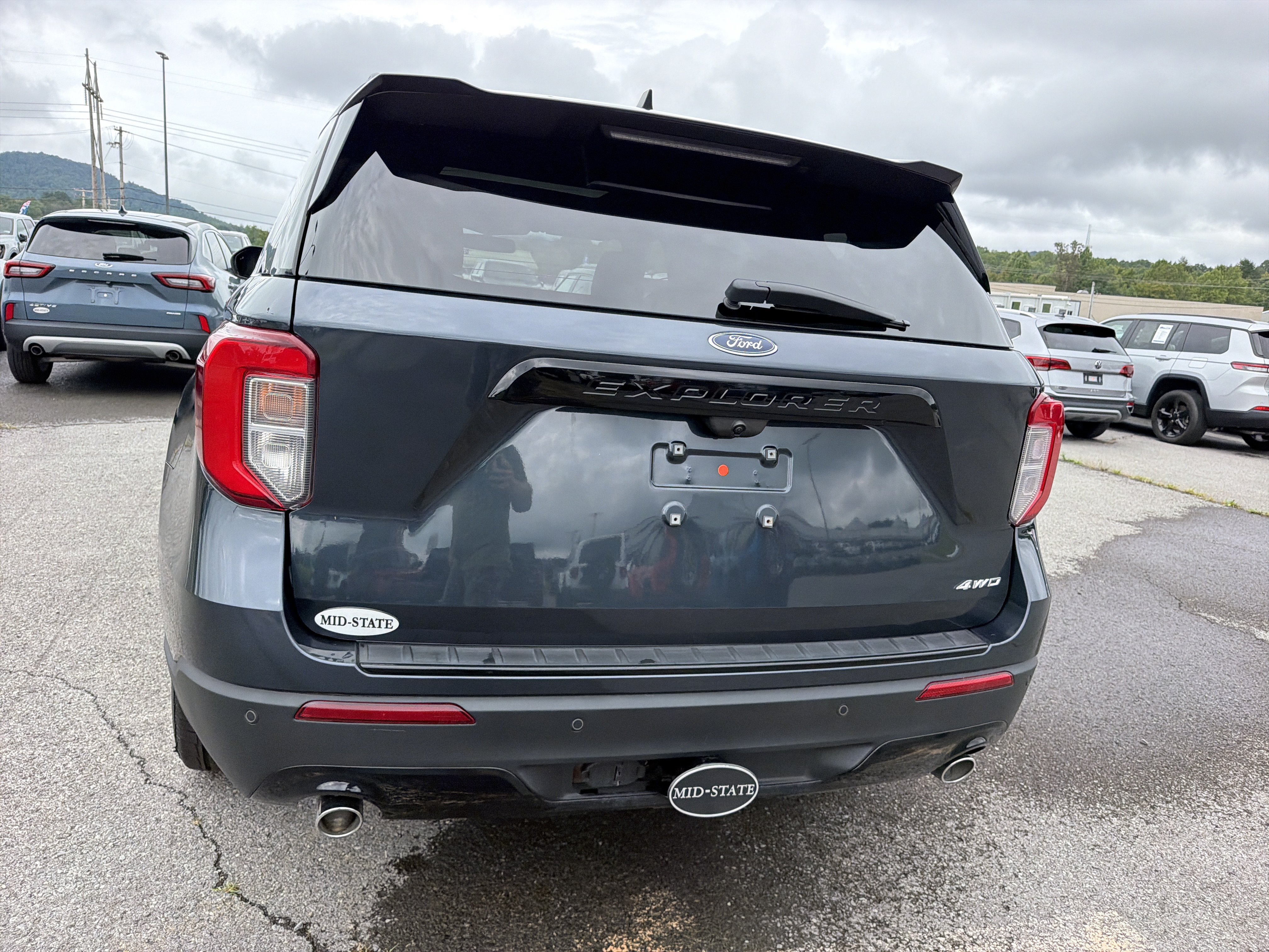 Used 2023 Ford Explorer ST-Line w/ Class IV Trailer Tow Package AWD/4WD image 6